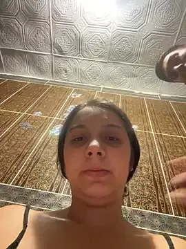 AnnieArias – webcam model profile photo Image 5