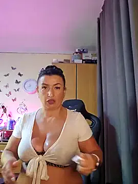 FlorenciaCopper – webcam model profile photo Image 9