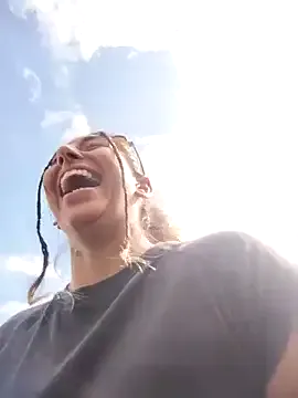 ChaosControl – webcam model profile photo Image 9