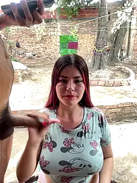 HaleyLyon – webcam model profile photo Image 17