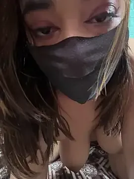 EsmeBrowm – webcam model profile photo Image 4