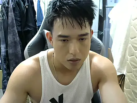 IvyHarpers – webcam model profile photo Image 2