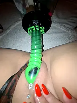 EsmeBrowm – webcam model profile photo Image 5