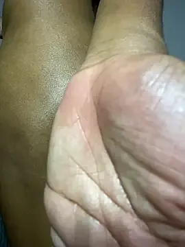 incognitobdy – webcam model profile photo