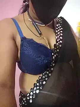 AndreaKalo – webcam model profile photo Image 8