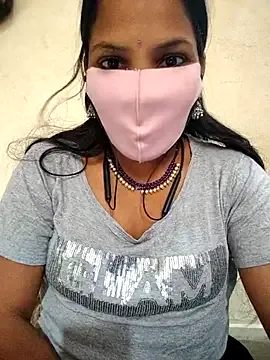 AndreaKalo – webcam model profile photo Image 9