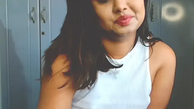 CatalinaDalessio – webcam model profile photo Image 6