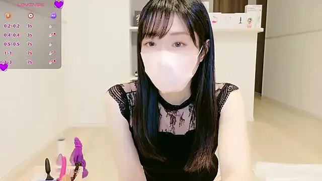 LaraCharm – webcam model profile photo Image 17