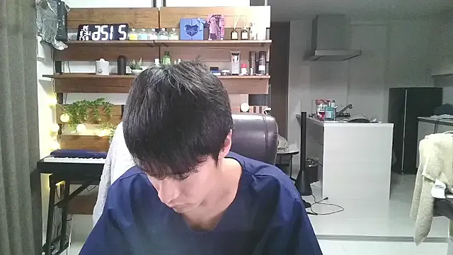 Dolce – webcam model profile photo Image 9