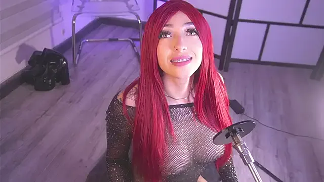 hot_wife_35 – webcam model profile photo Image 9