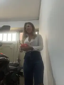 anchan_ – webcam model profile photo Image 11