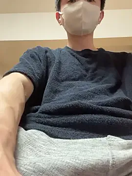 KateGale – webcam model profile photo Image 3