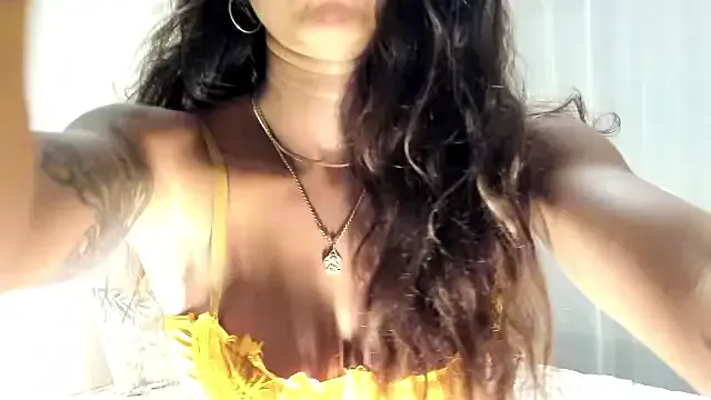 AngelCoco – webcam model profile photo Image 18