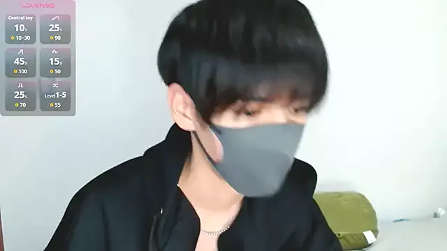 MelinaLuviani – webcam model profile photo Image 13