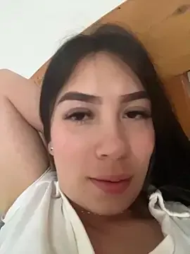 LallyRose – webcam model profile photo Image 13