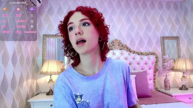 Dolce – webcam model profile photo Image 14