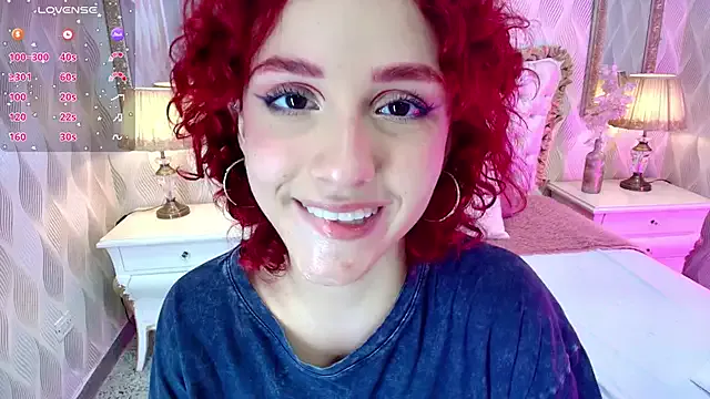 Dolce – webcam model profile photo Image 16