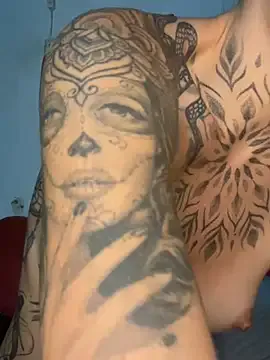 Izy_cute_ – webcam model profile photo