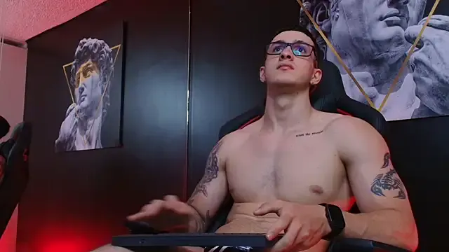 lustful-angels – webcam model profile photo Image 6