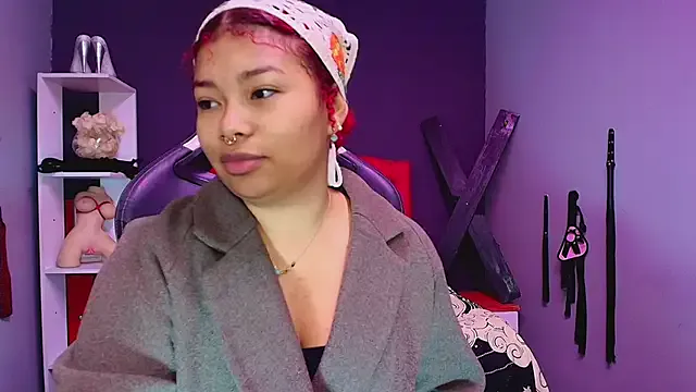 EditaMilf – webcam model profile photo Image 3