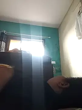 OliviaLifton – webcam model profile photo Image 10