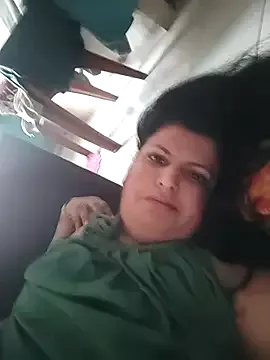 OliviaLifton – webcam model profile photo Image 14