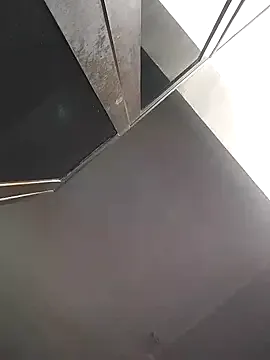 OliviaLifton – webcam model profile photo Image 5