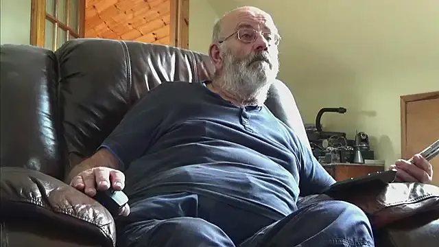 Dolce – webcam model profile photo Image 10