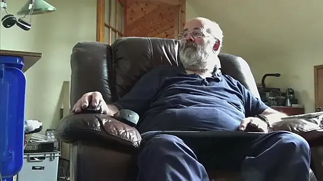 Dolce – webcam model profile photo Image 19