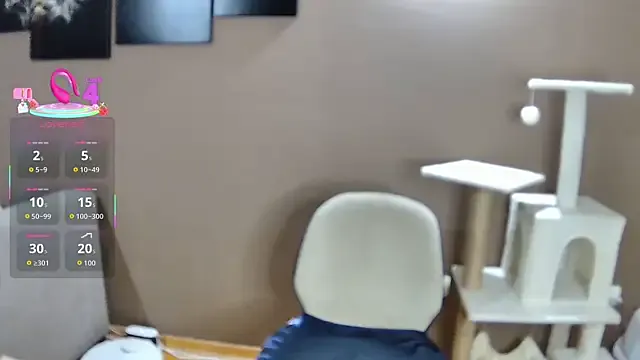 Brilliant-Kiss – webcam model profile photo Image 7