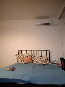 TokionaJoe – webcam model profile photo Image 6