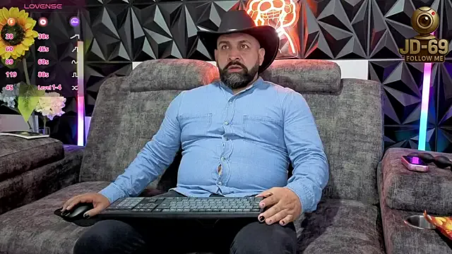 CatalinaDalessio – webcam model profile photo Image 8