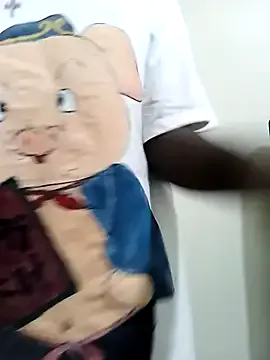 HaleyLyon – webcam model profile photo Image 2