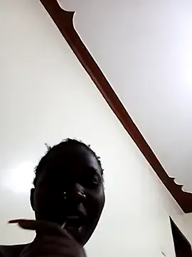 HaleyLyon – webcam model profile photo Image 8