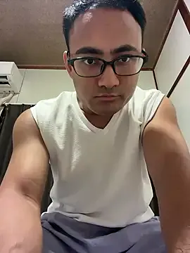 Dolce – webcam model profile photo Image 14