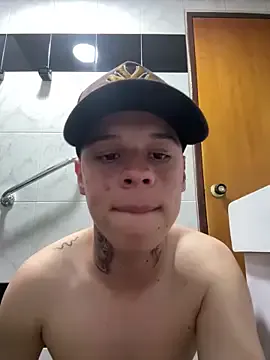 CatalinaDalessio – webcam model profile photo Image 2