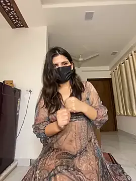 V-Hot-Sweti – webcam model profile photo Image 4