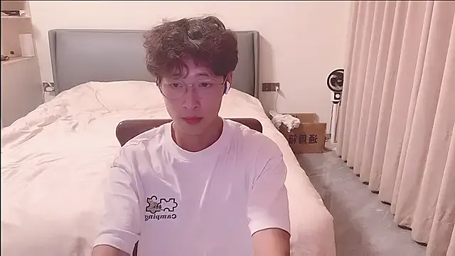 RuddyReyes – webcam model profile photo Image 11