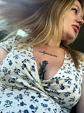 hina-Gcup – webcam model profile photo Image 14