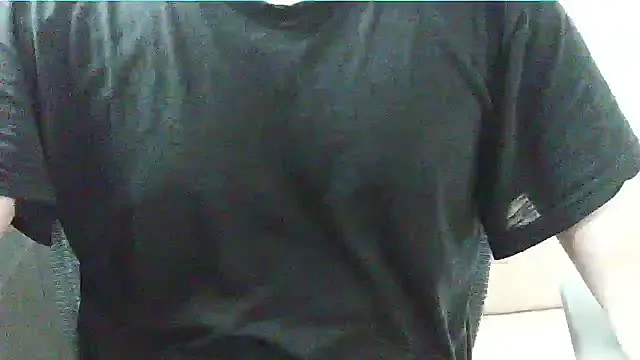 MiaLiaHot – webcam model profile photo Image 18