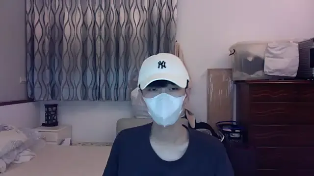 Youlalia – webcam model profile photo Image 5