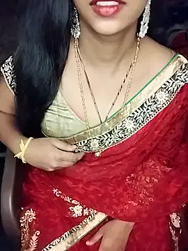 Scarlett – webcam model profile photo Image 4