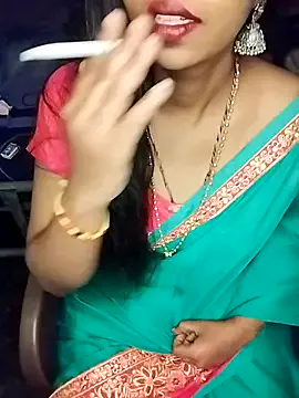 Scarlett – webcam model profile photo Image 5