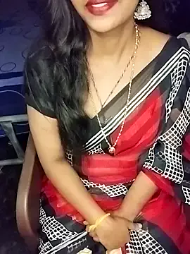 Scarlett – webcam model profile photo Image 6