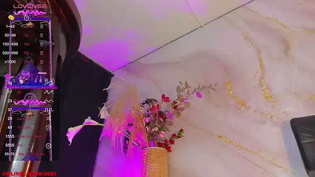 shiny-lily – webcam model profile photo Image 8