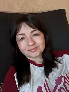 Raisa – webcam model profile photo Image 13