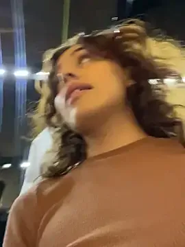 HaleyLyon – webcam model profile photo Image 9