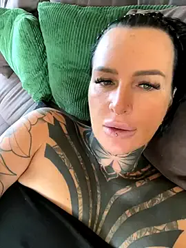 CristinaRous – webcam model profile photo Image 19