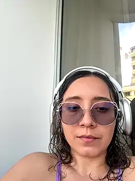 V-Hot-Sweti – webcam model profile photo Image 11