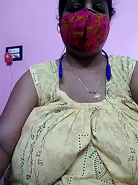 Raisa – webcam model profile photo Image 17